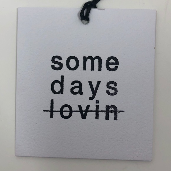 Some Days Lovin NWT Pink Distressed Beaded Embellished Shorts Womens Size Small - Picture 7 of 9